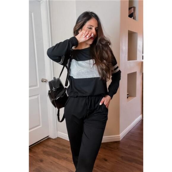 Women's Color Block 2-Piece Tracksuit: Crewneck Long Sleeve Top & Sweatpants - Picture 2 of 7